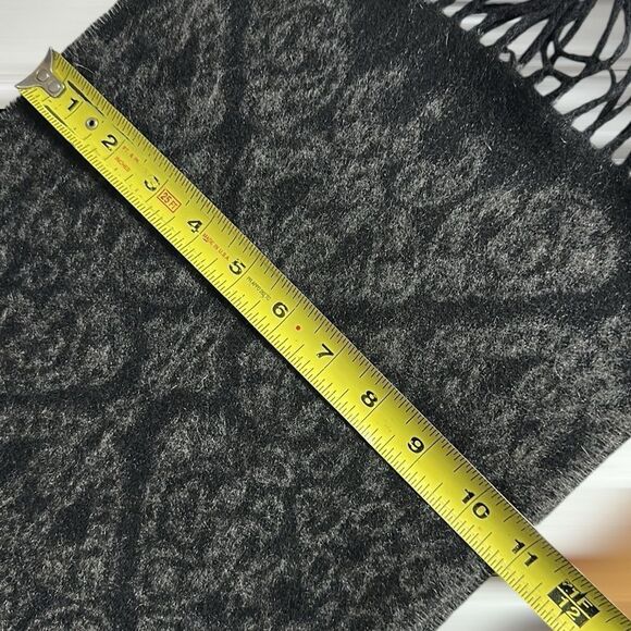 Grant Thomas Cashmere Scarf Gray Paisley Print Fringes made in Germany Unisex - Picture 10 of 10